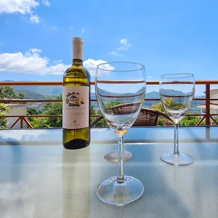 דירה Agios Petros Apartments *