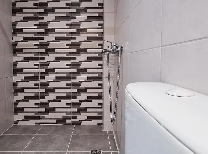 Agios Petros Apartments